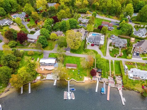 516 N Lake Boulevard Mahopac NY 10541