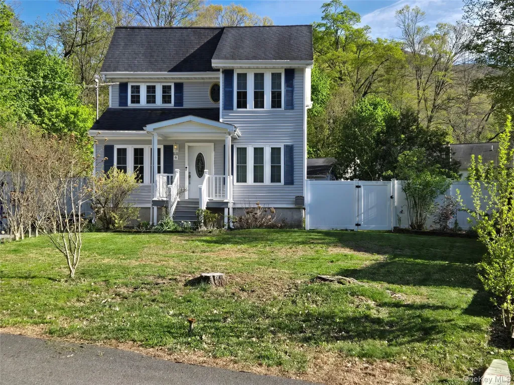 6 May Place Beacon NY 12508