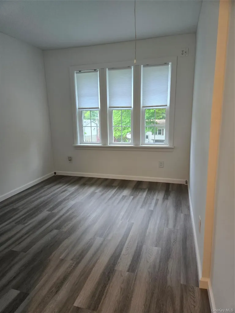 6 May Place Beacon NY 12508