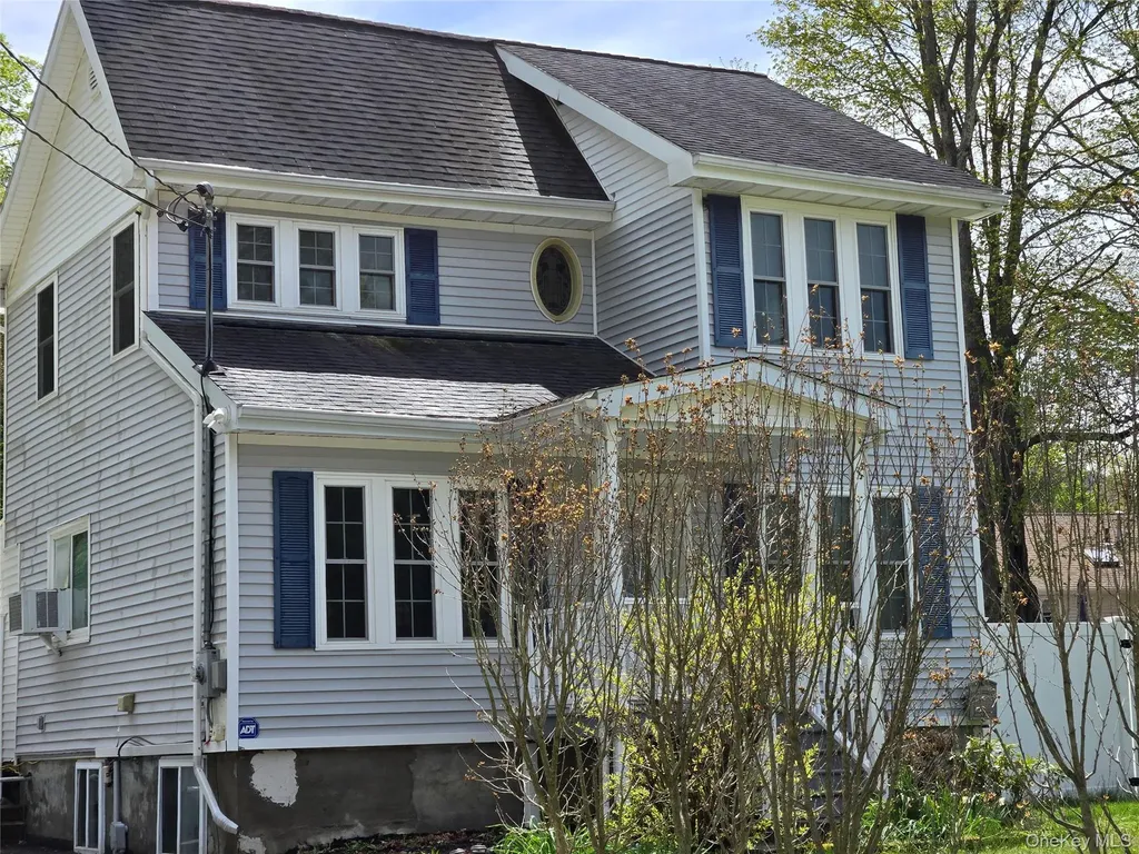 6 May Place Beacon NY 12508