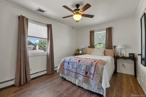 11 Koch Place Carle Place NY 11514