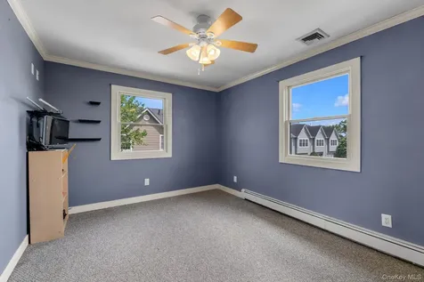 11 Koch Place Carle Place NY 11514