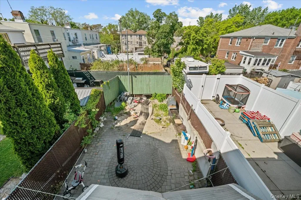 1311 Balcom Avenue Bronx NY 10461