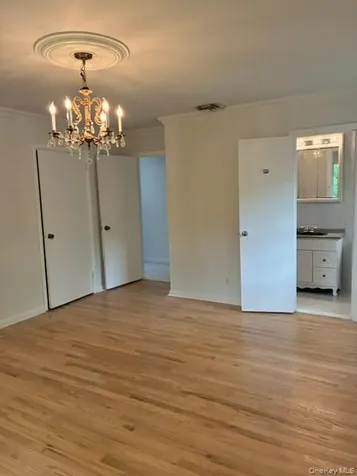 727 Wilmot Road Scarsdale NY 10583