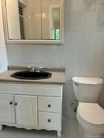 727 Wilmot Road Scarsdale NY 10583