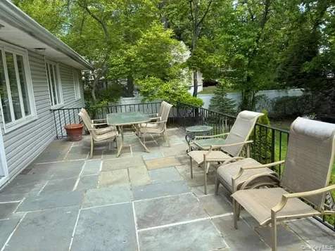 727 Wilmot Road Scarsdale NY 10583