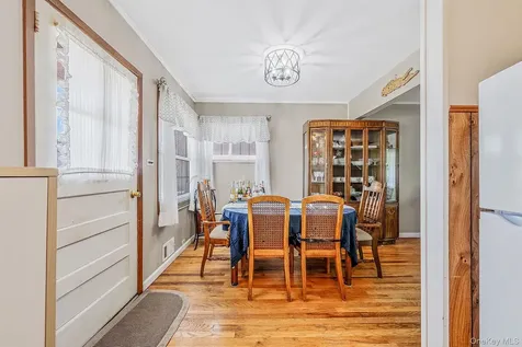 63 Wilfred Boulevard Hicksville NY 11801