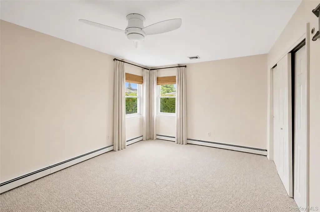 199 Sycamore Avenue Bethpage NY 11714