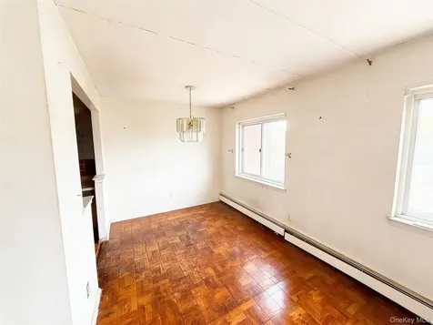 370 Central Park Avenue Scarsdale NY 10583