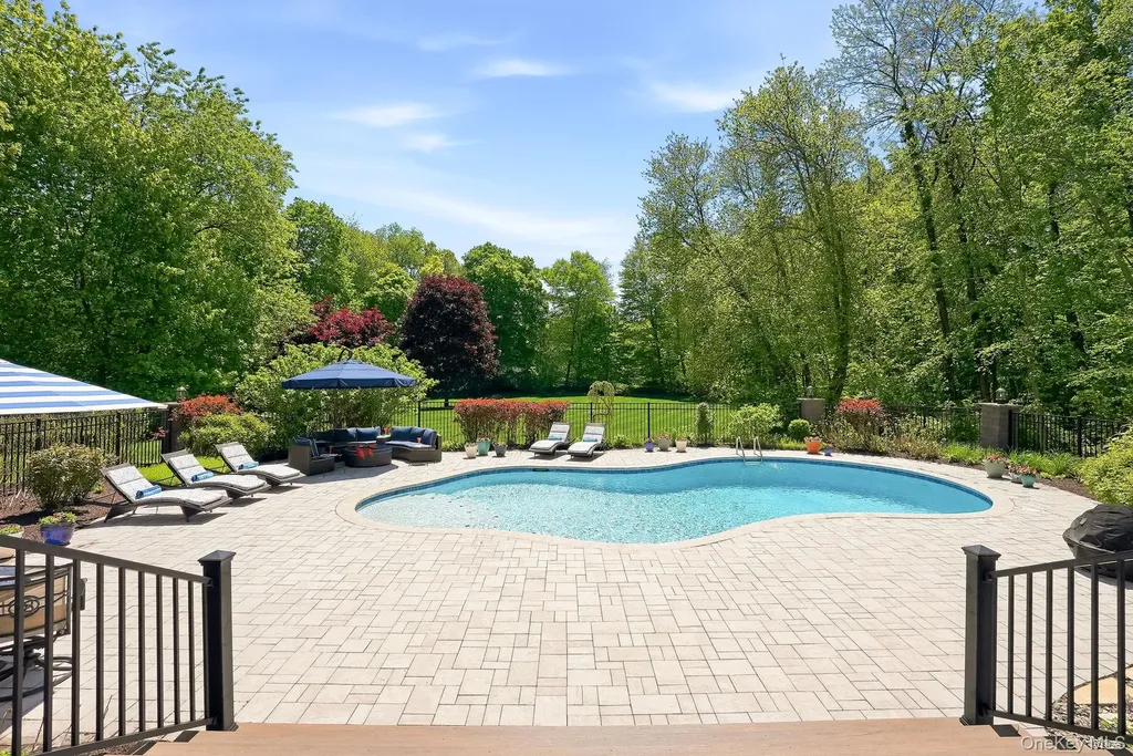 23 Pheasant Run Road Putnam Valley NY 10579