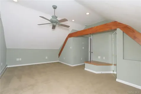 7 Meadow Street Goldens Bridge NY 10526