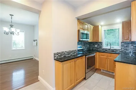 7 Meadow Street Goldens Bridge NY 10526