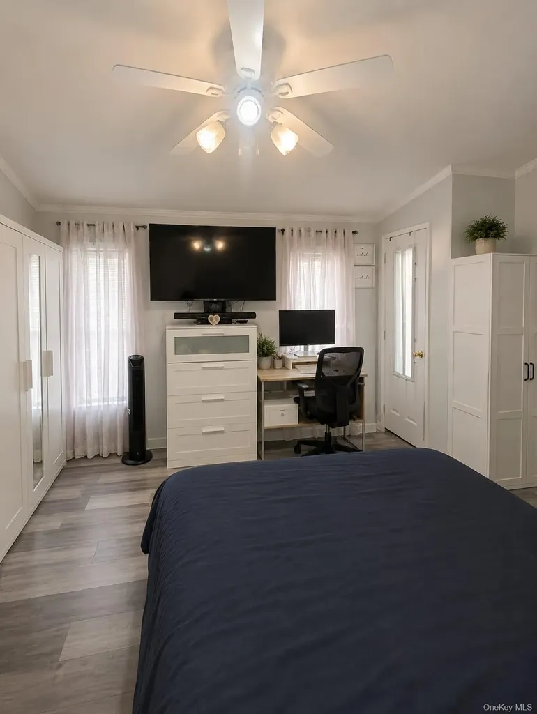 57 W Mountain View Stony Point NY 10980