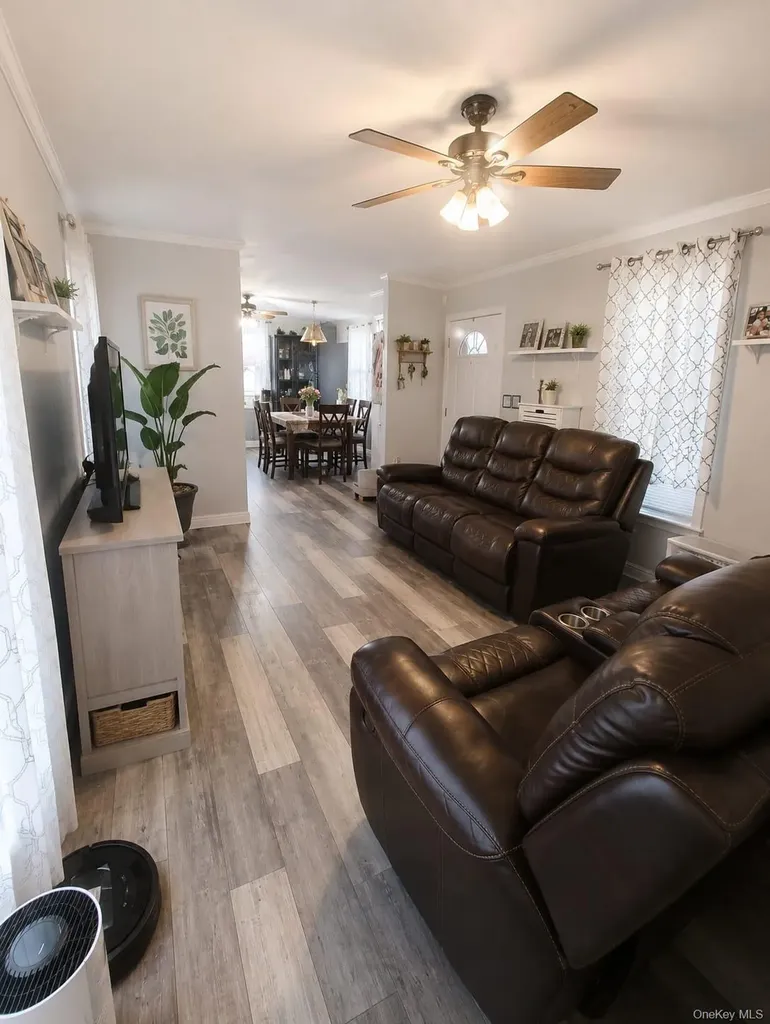 57 W Mountain View Stony Point NY 10980