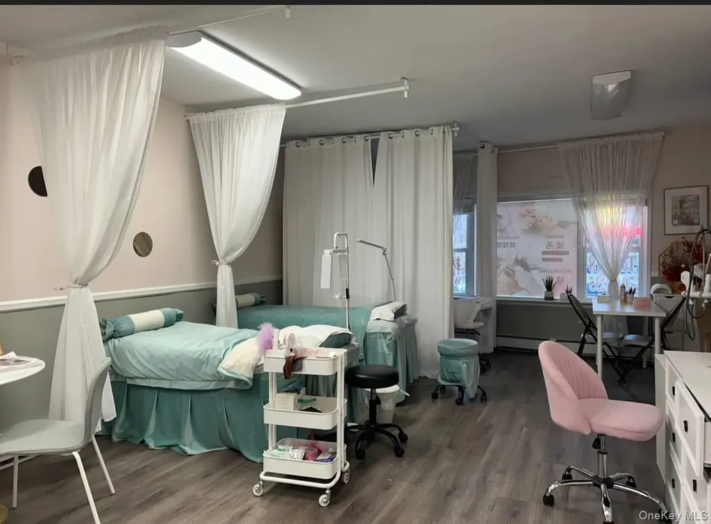 15302 Northern Boulevard Flushing NY 11354