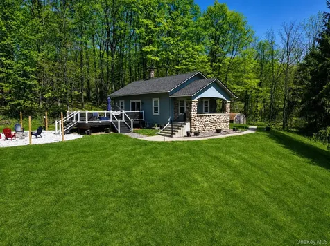 33 Horton Road Bloomingburg NY 12721