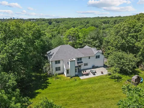 6 Horton Court West Harrison NY 10604