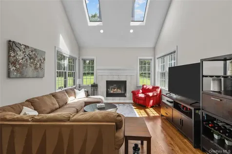 6 Horton Court West Harrison NY 10604