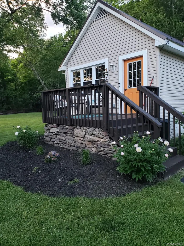 176 Mountaindale Main Street Mountain Dale NY 12763