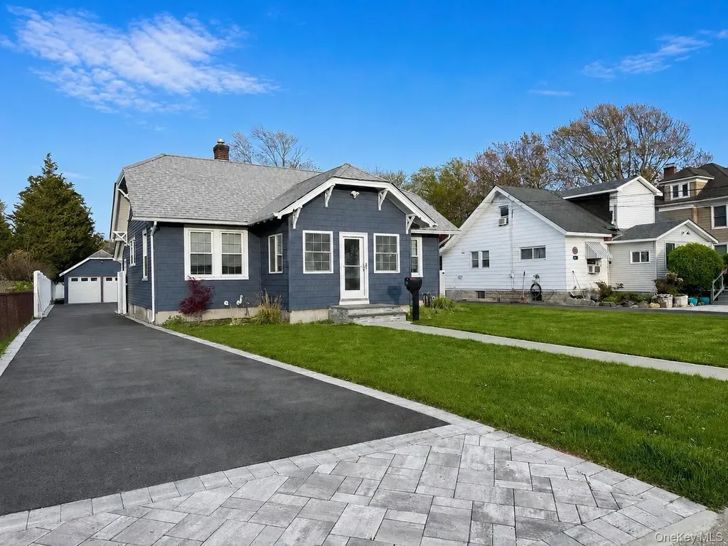 155 Jayne Avenue Patchogue NY 11772