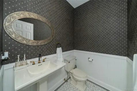 630 Chappaqua Road Briarcliff Manor NY 10510
