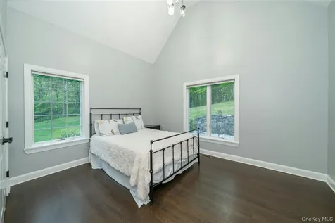 630 Chappaqua Road Briarcliff Manor NY 10510