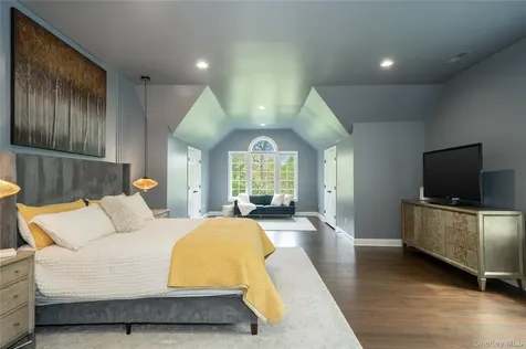 630 Chappaqua Road Briarcliff Manor NY 10510