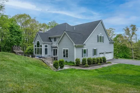 630 Chappaqua Road Briarcliff Manor NY 10510