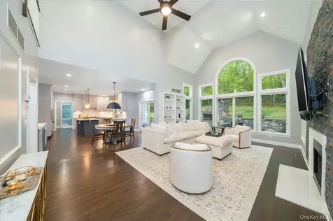 630 Chappaqua Road Briarcliff Manor NY 10510