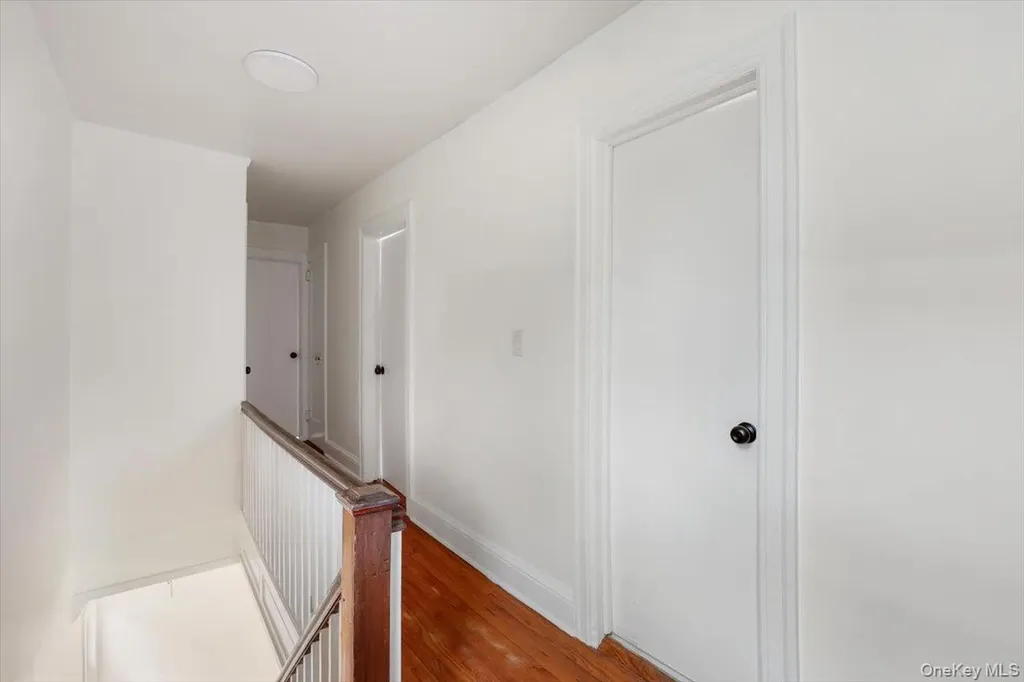 40 Crestmont Avenue Yonkers NY 10704