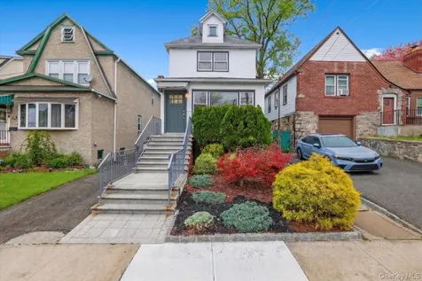 32 Crestmont Avenue Yonkers NY 10704