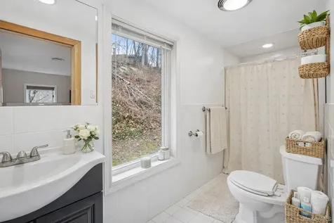 18 Juengstville Road Croton Falls NY 10519