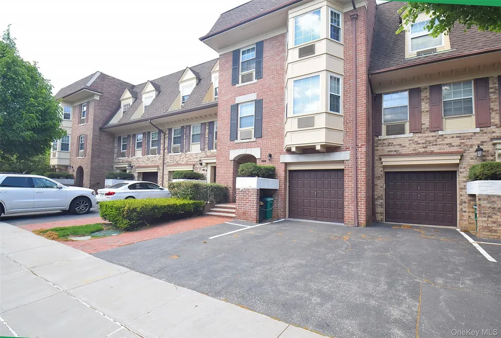 14-06 Michael Place Bayside NY 11360