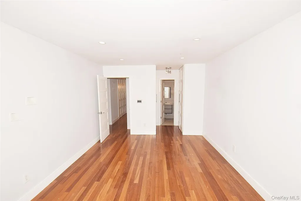 14-06 Michael Place Bayside NY 11360