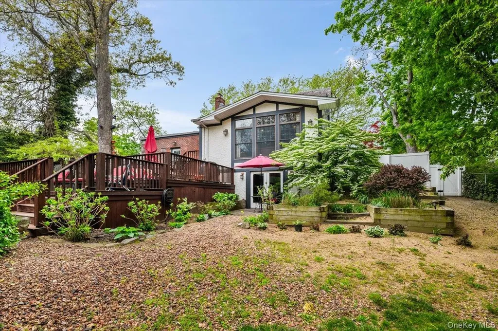 2069 Windsor Road North Baldwin NY 11510