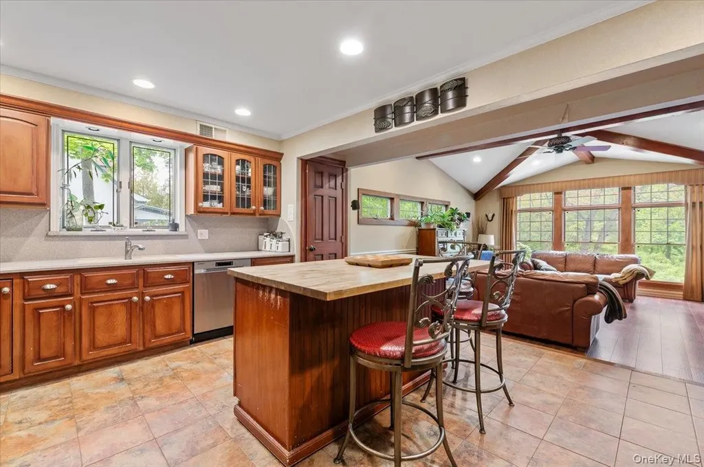 2069 Windsor Road North Baldwin NY 11510