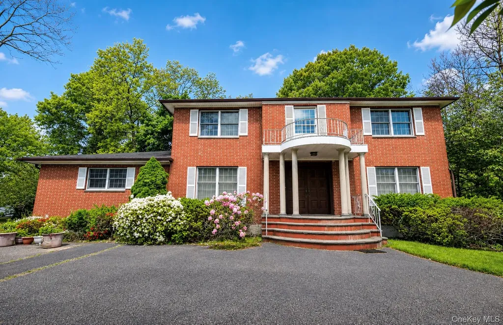 4 Carol Lane Mamaroneck NY 10543
