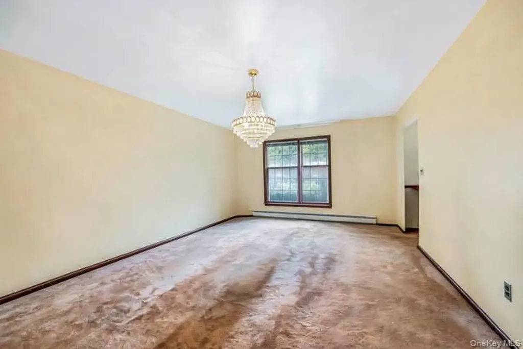 4 Carol Lane Mamaroneck NY 10543