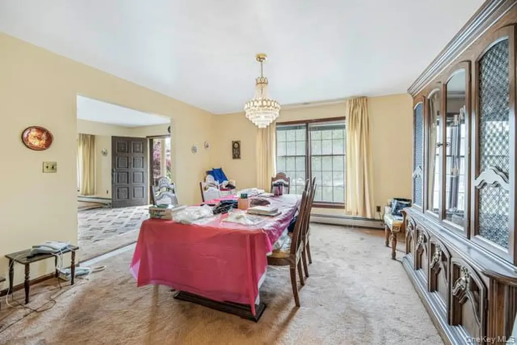 4 Carol Lane Mamaroneck NY 10543