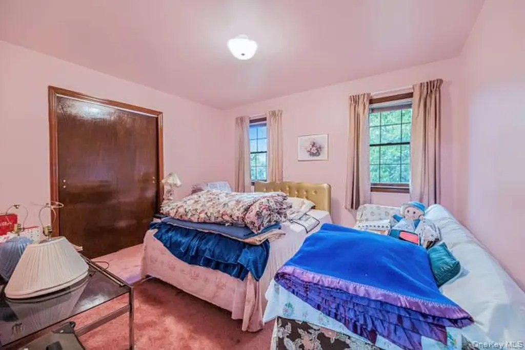 4 Carol Lane Mamaroneck NY 10543