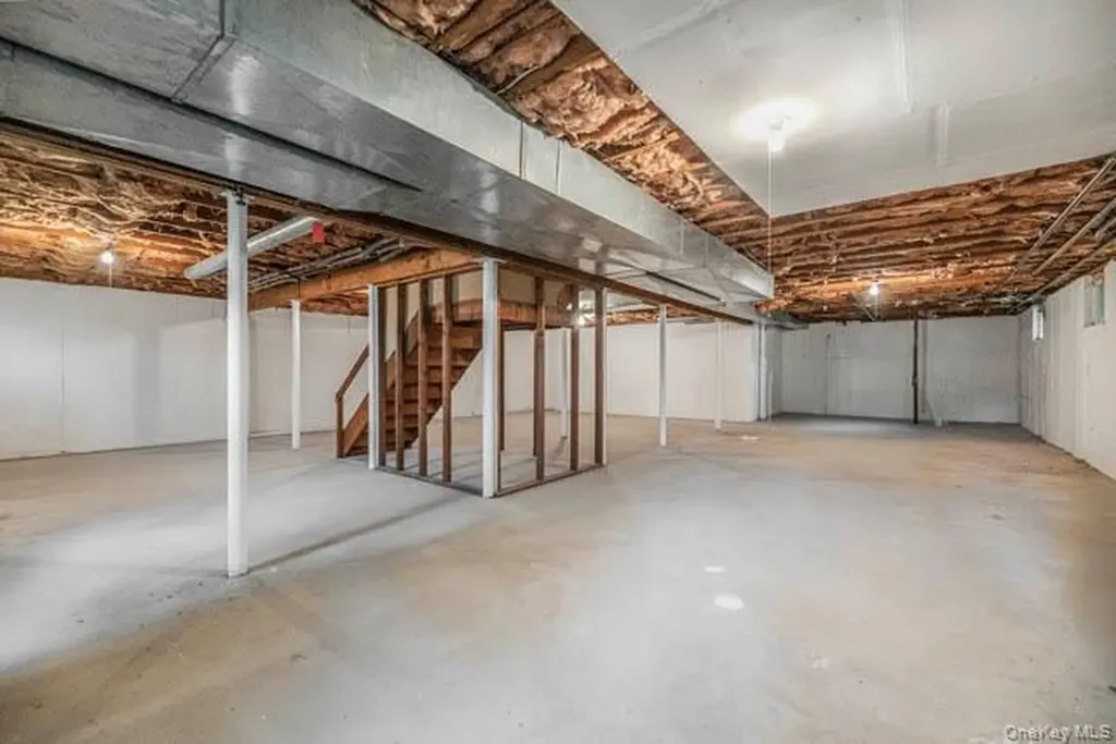 4 Carol Lane Mamaroneck NY 10543