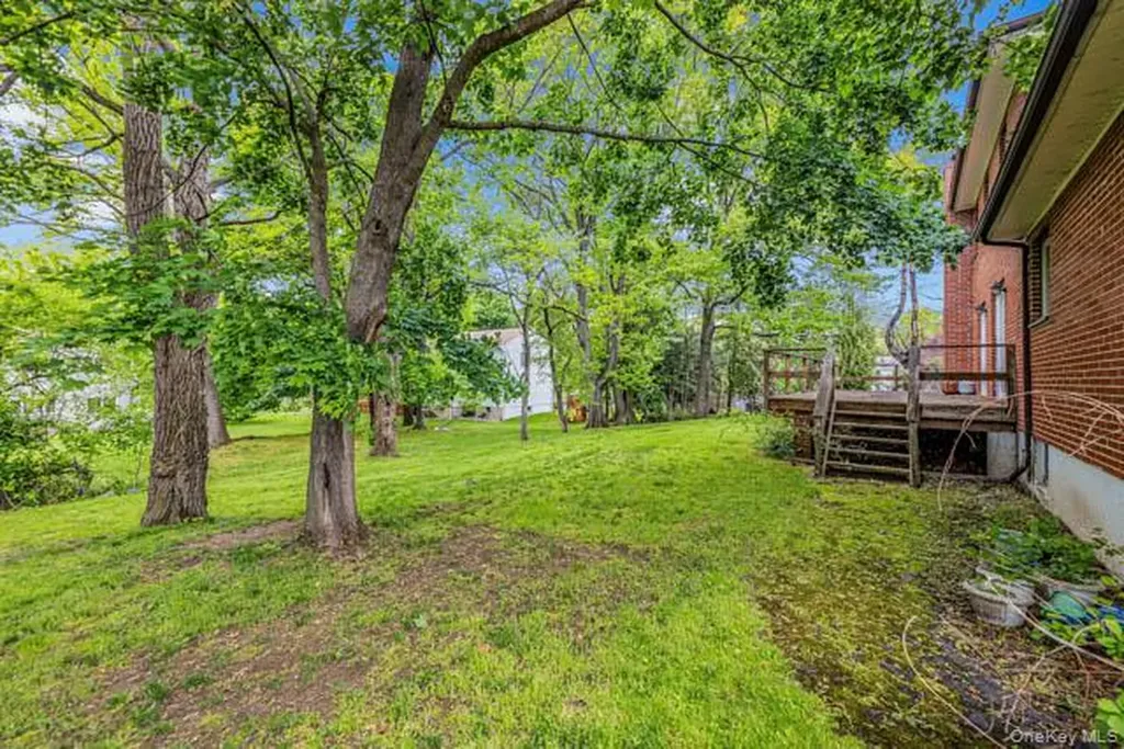 4 Carol Lane Mamaroneck NY 10543