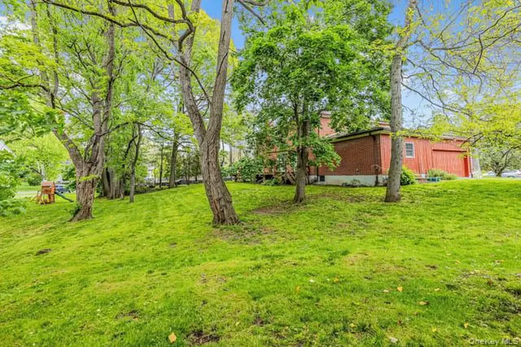 4 Carol Lane Mamaroneck NY 10543