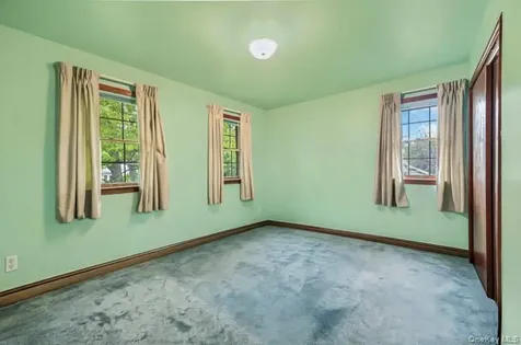4 Carol Lane Mamaroneck NY 10543