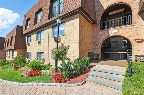 330 Central Park Avenue Scarsdale NY 10583