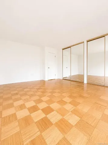 330 Central Park Avenue Scarsdale NY 10583