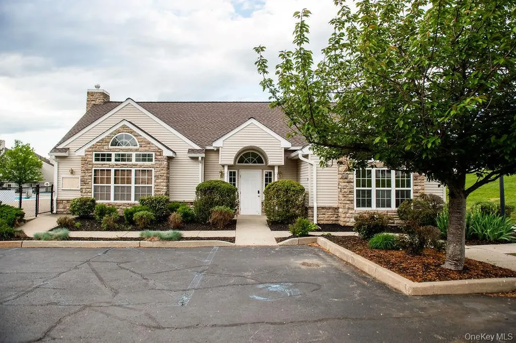 5505 Boulder Way Wappingers Falls NY 12590