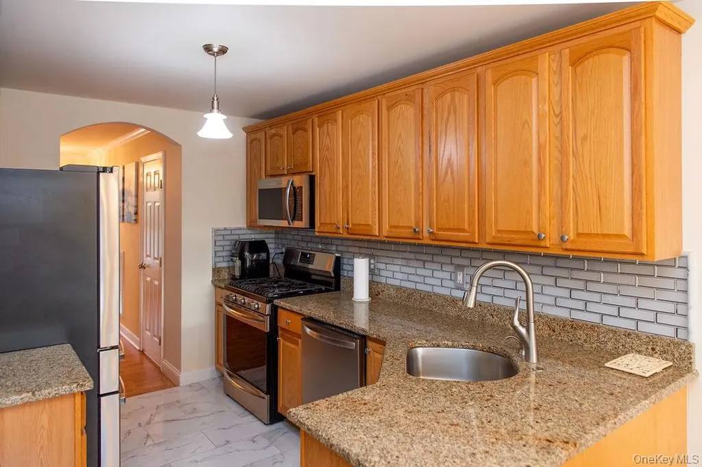 5505 Boulder Way Wappingers Falls NY 12590