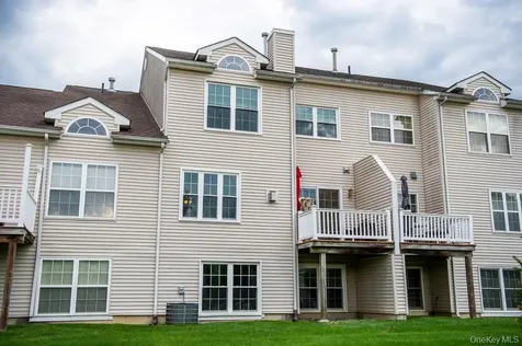 5505 Boulder Way Wappingers Falls NY 12590
