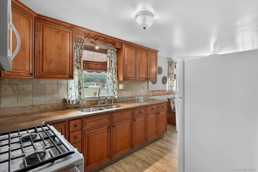 34 Linden Drive Newburgh NY 12550